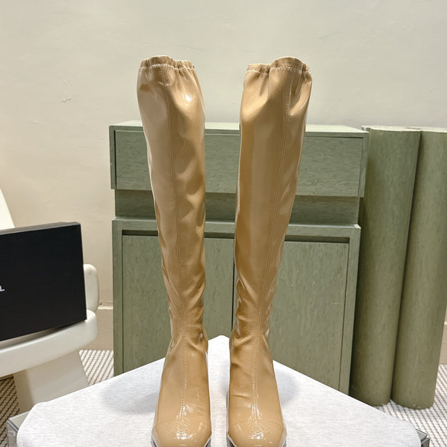 CHANEL 25S KNEE-HIGH BOOTS 60MM IN BEIGE PATENT CALFSKIN WEDGE HEELS
