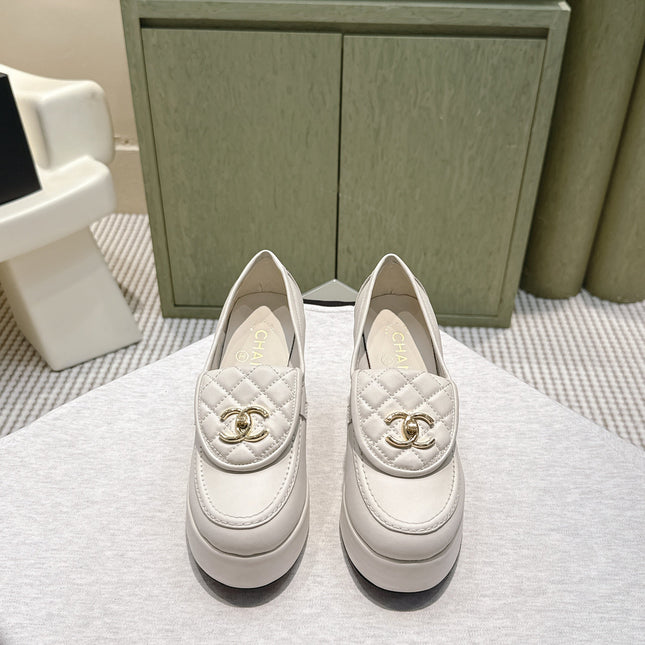 CHANEL 25S HIGH-HEELED MOCCASINS 80MM IN WHITE CALFSKIN GOLD HARDWARE