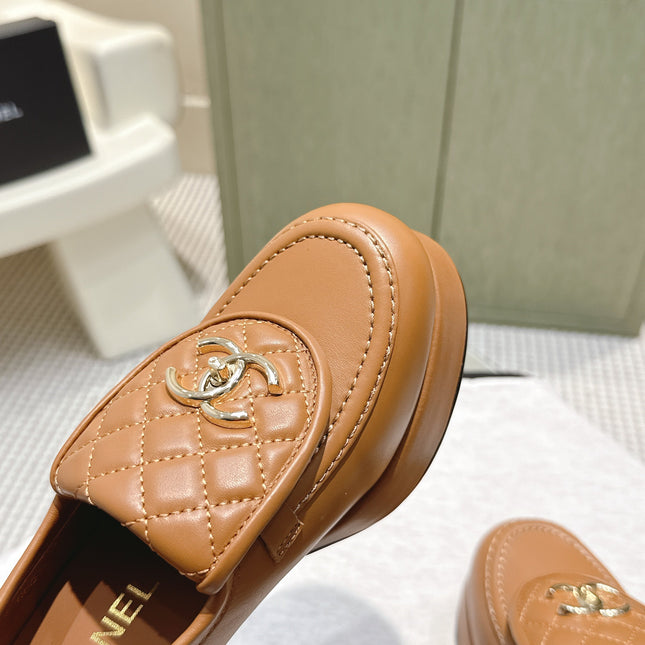 CHANEL 25S HIGH-HEELED MOCCASINS 80MM IN CARAMEL CALFSKIN GOLD HARDWARE