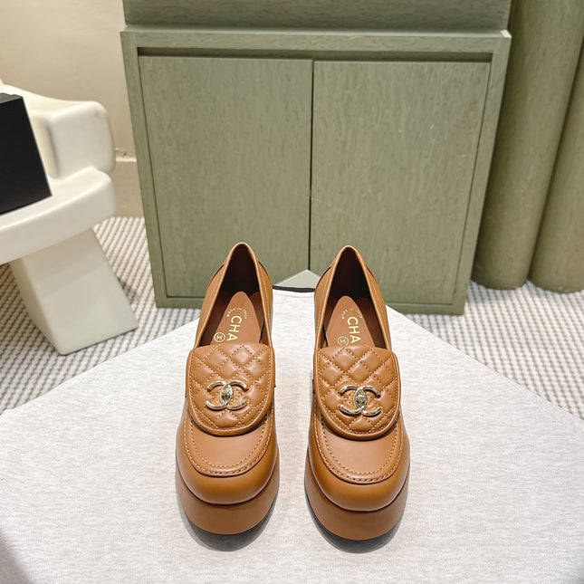 CHANEL 25S HIGH-HEELED MOCCASINS 80MM IN CARAMEL CALFSKIN GOLD HARDWARE