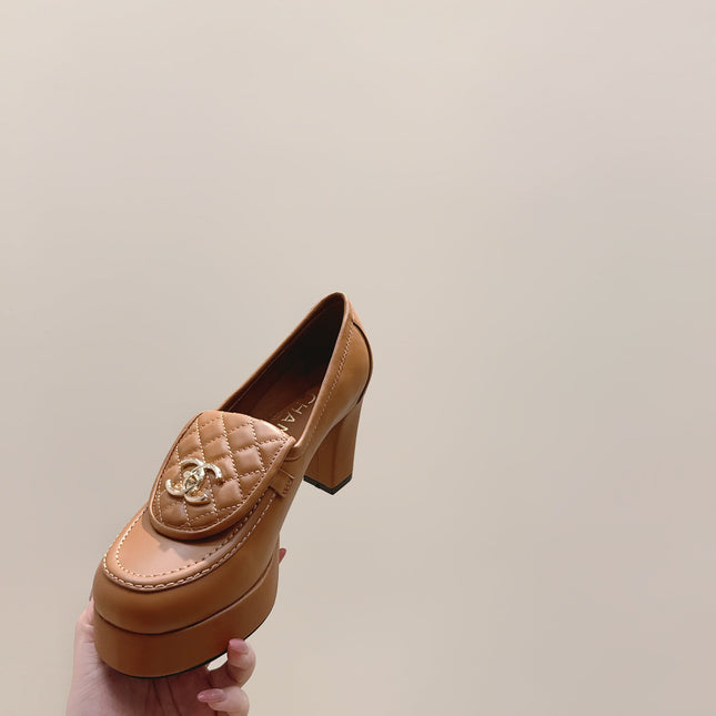 CHANEL 25S HIGH-HEELED MOCCASINS 80MM IN CARAMEL CALFSKIN GOLD HARDWARE