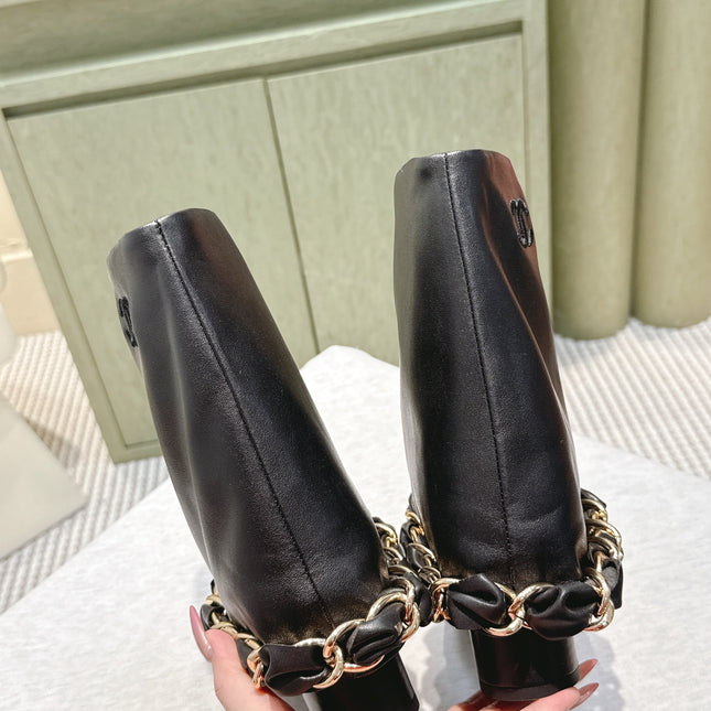 CHANEL 25S CALF-LENGTH BOOTS 45MM IN BLACK CALFSKIN GOLD HARDWARE