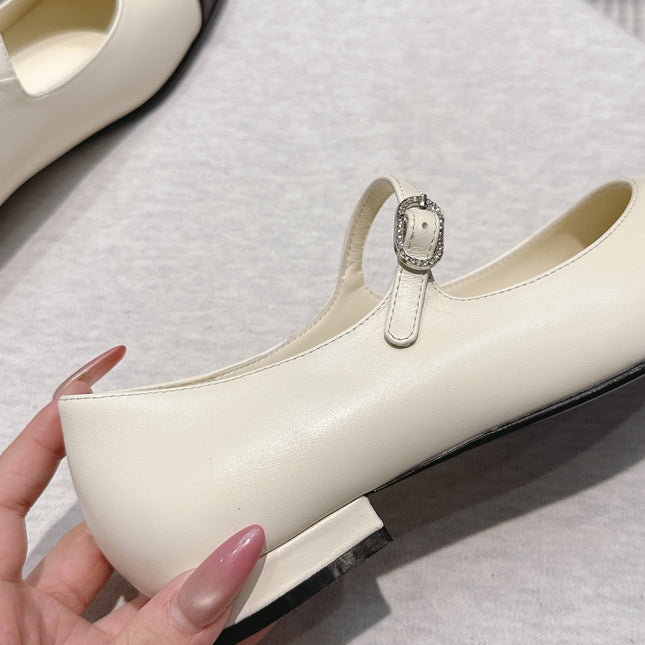 CHANEL 25S MARY JANE FLATS IN IVORY LAMBSKIN WITH BLACK CAP TOE SILVER HARDWARE