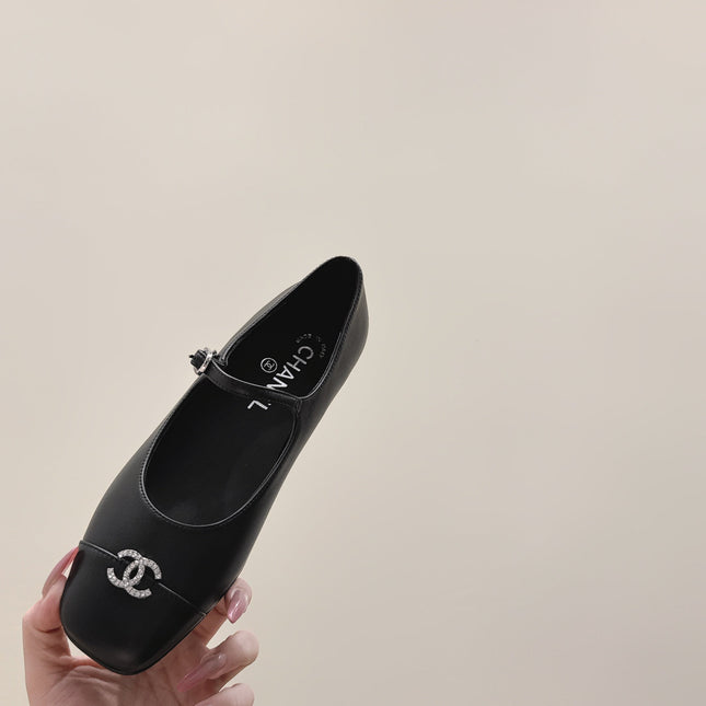 CHANEL 25S MARY JANE FLATS IN BLACK CALFSKIN SILVER HARDWARE