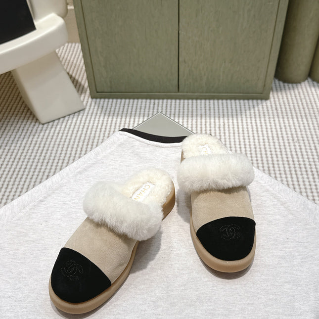 CHANEL 25S FUR-LINED MULES IN BEIGE AND BLACK SUEDE