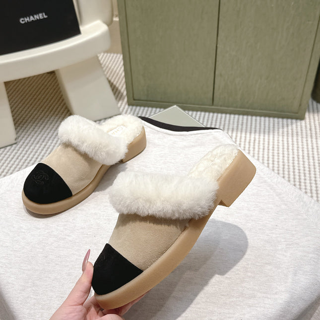 CHANEL 25S FUR-LINED MULES IN BEIGE AND BLACK SUEDE
