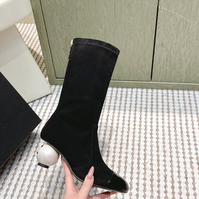 CHANEL 25S PEARL BOOTS IN BLACK SUEDE AND PATENT CALFSKIN
