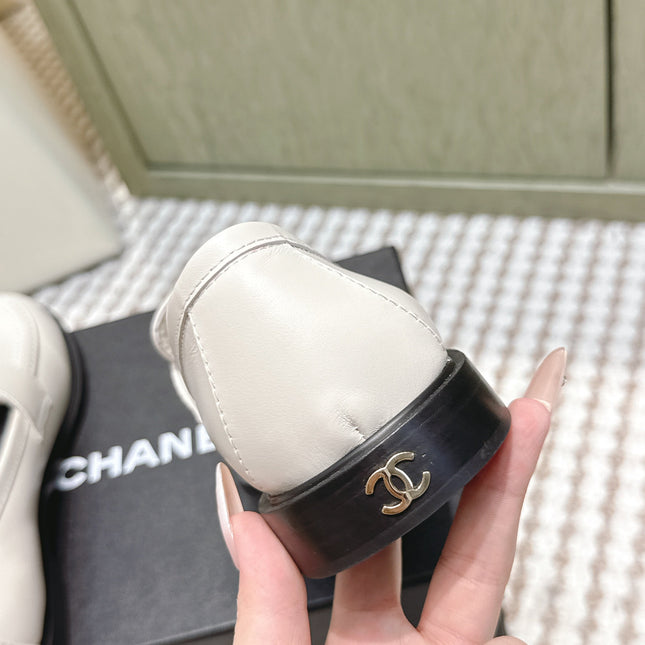 CHANEL 25S GODDESS FLAT LOAFERS IN WHITE CALFSKIN GOLD HARDWARE