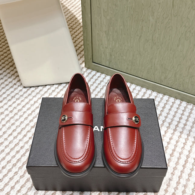 CHANEL 25S GODDESS FLAT LOAFERS IN DARK RED CALFSKIN GOLD HARDWARE