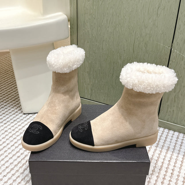 CHANEL 25S CALF-HIGH BOOTS IN BLACK AND BEIGE SUEDE LINED WITH SHEEPSKIN