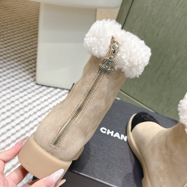 CHANEL 25S CALF-HIGH BOOTS IN BLACK AND BEIGE SUEDE LINED WITH SHEEPSKIN