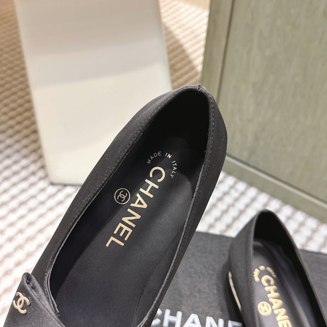 CHANEL 25S MARY JANE BALLET FLATS IN BLACK SILK WITH BOW