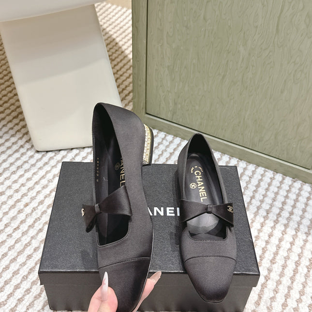 CHANEL 25S MARY JANE BALLET FLATS IN BLACK SILK WITH BOW