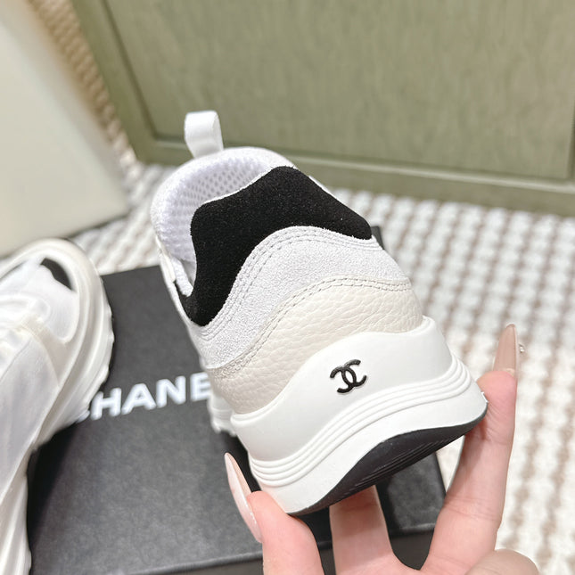 CHANEL 25S LUXURY SNEAKERS IN WHITE CALFSKIN AND SUEDE