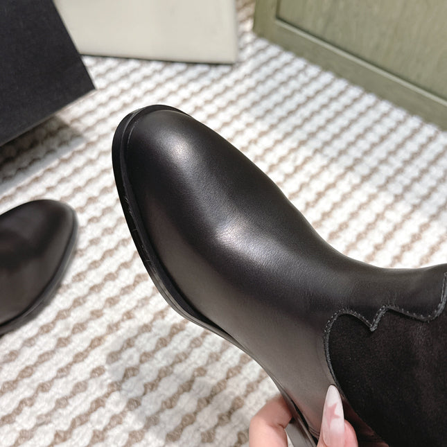 CHANEL 25S KNEE-HIGH BOOTS IN BLACK SUEDE AND CALFSKIN