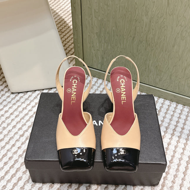 25S HIGH-HEELED SQUARE-TOE SLINGBACK 90MM IN DARK BEIGE AND BLACK CALFSKIN