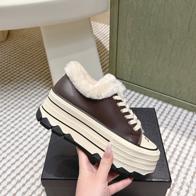 CHANEL 25S THICK-SOLE SNEAKERS 60MM IN DARK BROWN AND BEIGE CALFSKIN WITH FUR LINING