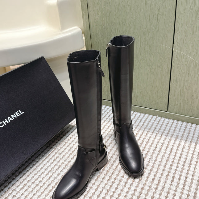 CHANEL 25S MID-CALF BOOTS IN BLACK CALFSKIN WITH ROUND TOE AND ZIPPER