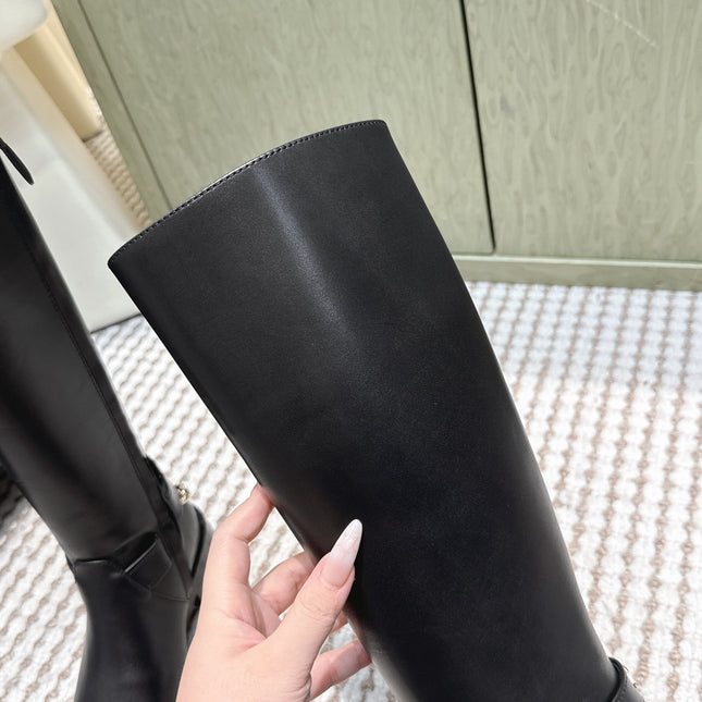 CHANEL 25S MID-CALF BOOTS IN BLACK CALFSKIN WITH ROUND TOE AND ZIPPER