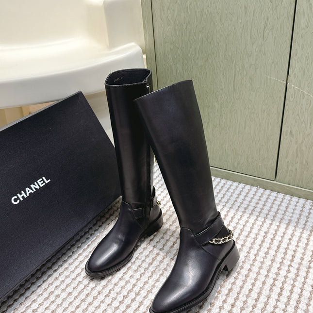 CHANEL 25S MID-CALF BOOTS IN BLACK CALFSKIN WITH ROUND TOE AND ZIPPER