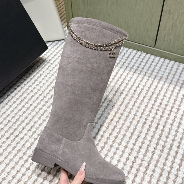 CHANEL 25S KNEE-HIGH BOOTS IN GREY SUEDE GOLD HARDWARE