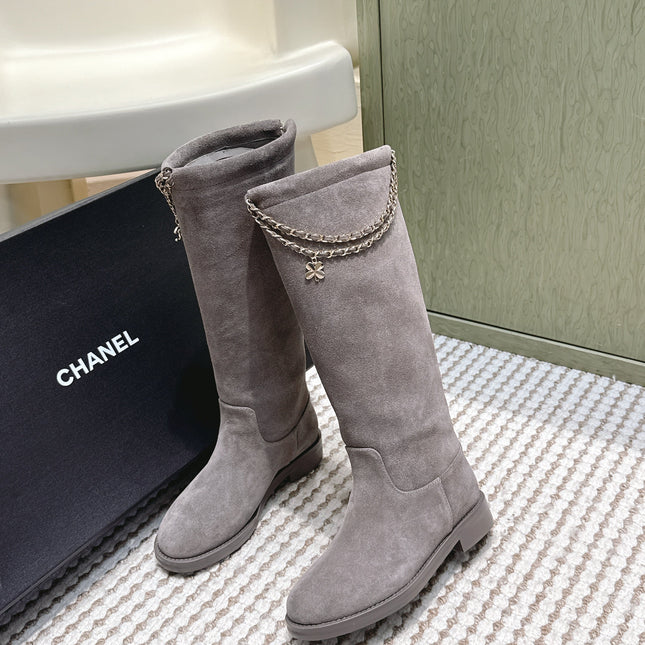 CHANEL 25S KNEE-HIGH BOOTS IN GREY SUEDE GOLD HARDWARE