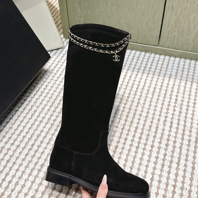 CHANEL 25S KNEE-HIGH BOOTS IN BLACK SUEDE GOLD HARDWARE