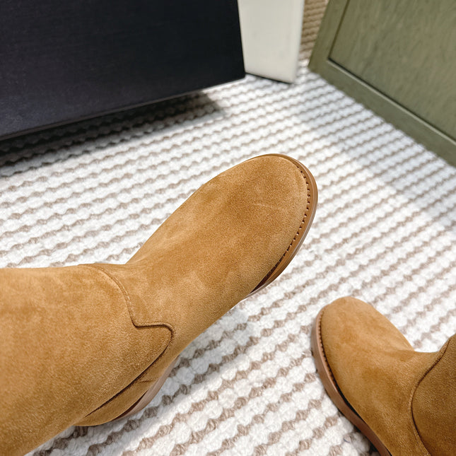 CHANEL 25S KNEE-HIGH BOOTS IN CARAMEL SUEDE GOLD HARDWARE