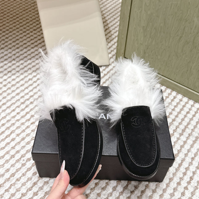 CHANEL 25S LOAFERS MOCCASIN IN BLACK SUEDE WITH WHITE MINK FUR LINING
