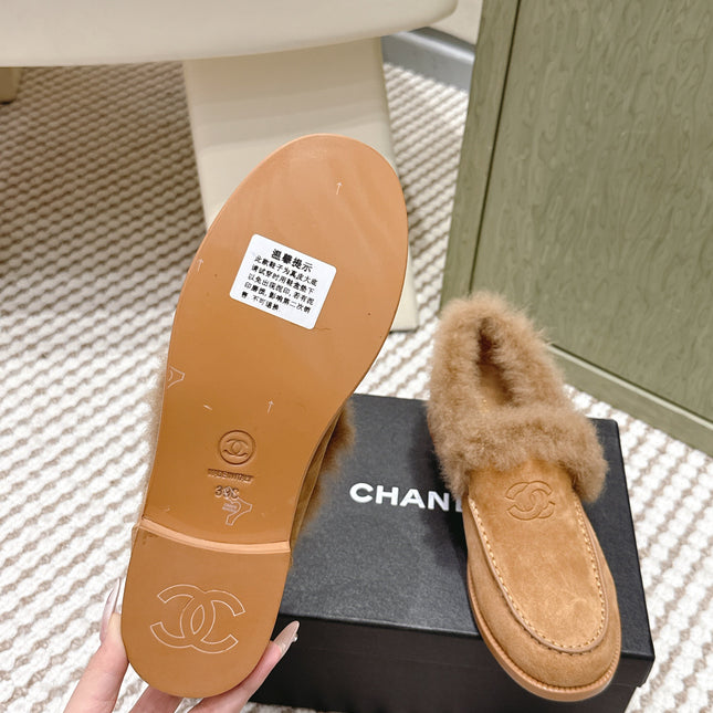 CHANEL 25S LOAFERS MOCCASIN IN BROWN SUEDE WITH MINK FUR LINING