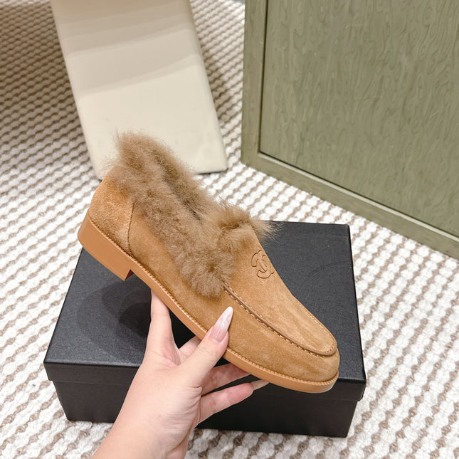 CHANEL 25S LOAFERS MOCCASIN IN BROWN SUEDE WITH MINK FUR LINING