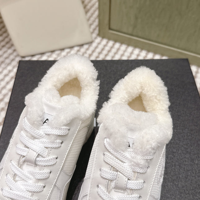 CHANEL 25S SNEAKERS IN WHITE SYNTHETIC FABRIC AND CALFSKIN BLACK SUEDE