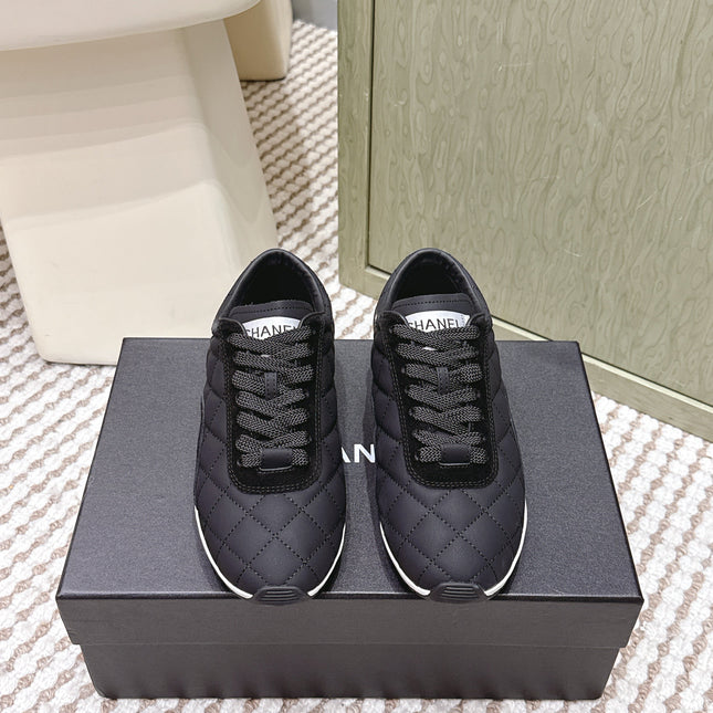 CHANEL 25S SNEAKERS IN BLACK CALFSKIN AND SUEDE