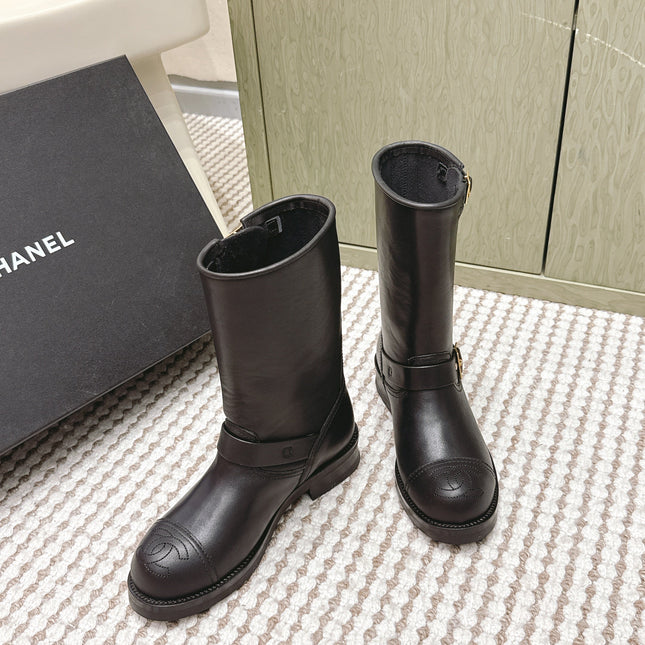 CHANEL 25S CALF-HIGH CHELSEA BOOTS IN BLACK CALFSKIN GOLD HARDWARE