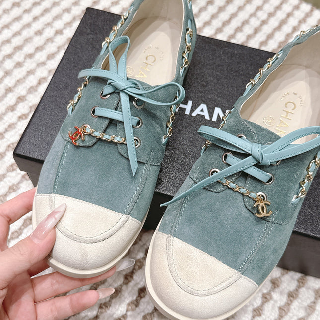 CHANEL 25S MOCCASINS IN LIGHT BLUISH-GRAY AND LIGHT GREY SUEDE