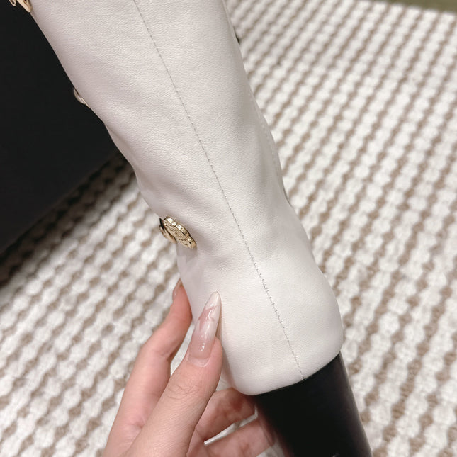 CHANEL 25S KNEE-HIGH BOOTS IN WHITE CALFSKIN WITH RHINESTONES