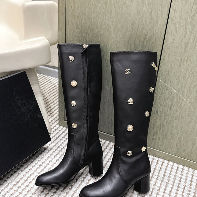 CHANEL 25S KNEE-HIGH BOOTS IN BLACK CALFSKIN WITH RHINESTONES