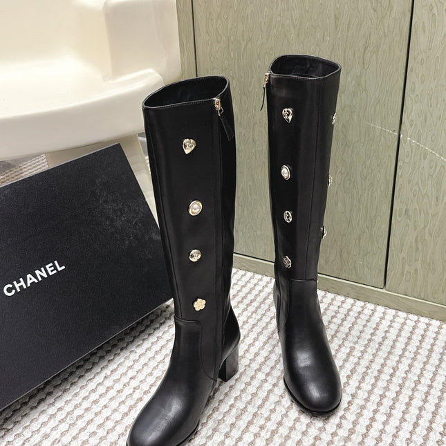 CHANEL 25S KNEE-HIGH BOOTS IN BLACK CALFSKIN WITH RHINESTONES