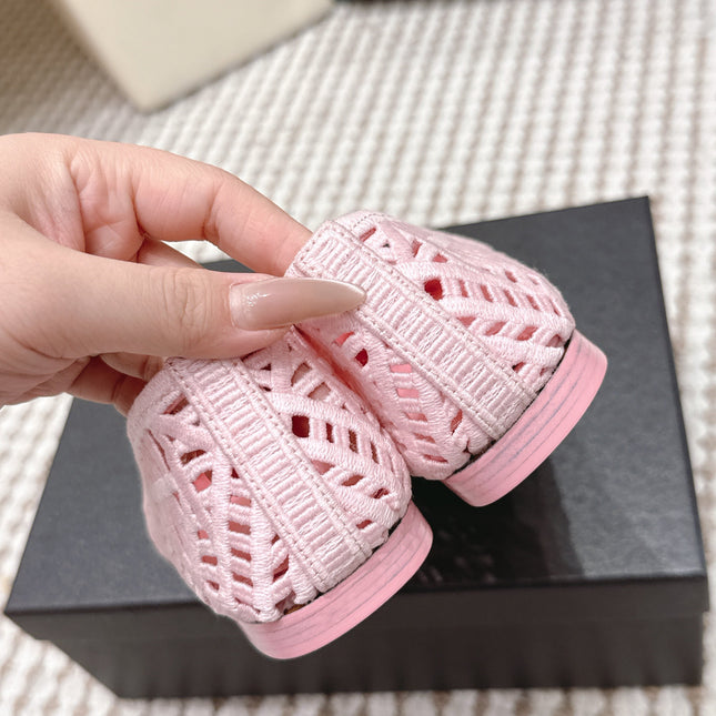 CHANEL 26S BALLET FLATS IN LIGHT PINK MESH AND FABRIC