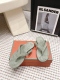 LP 26S THONG SANDALS IN SAGE GREEN SUEDE