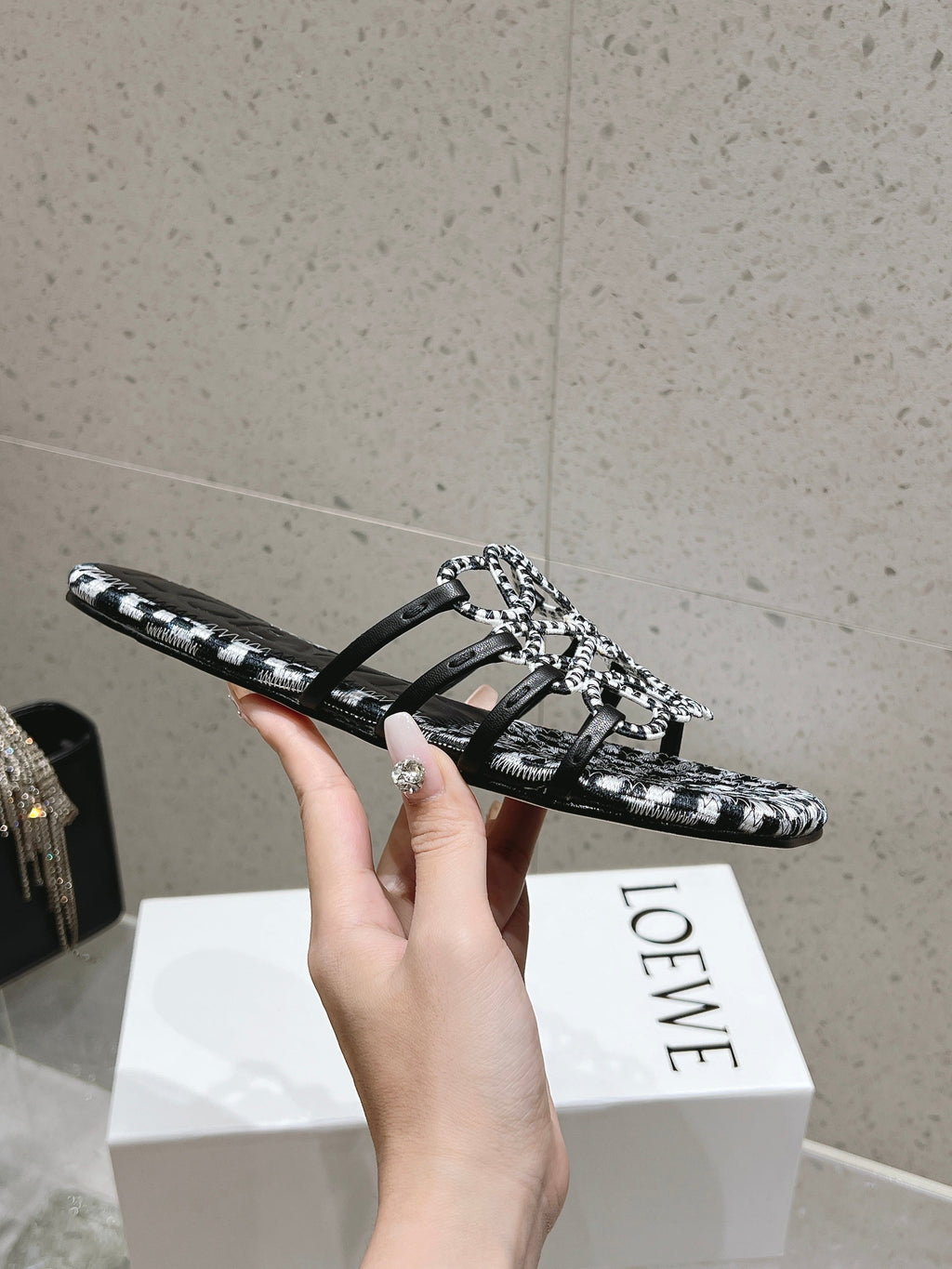 LOEWE 26S BRAIDED CAGE SLIDE SANDALS IN BLACK AND WHITE CALFSKIN