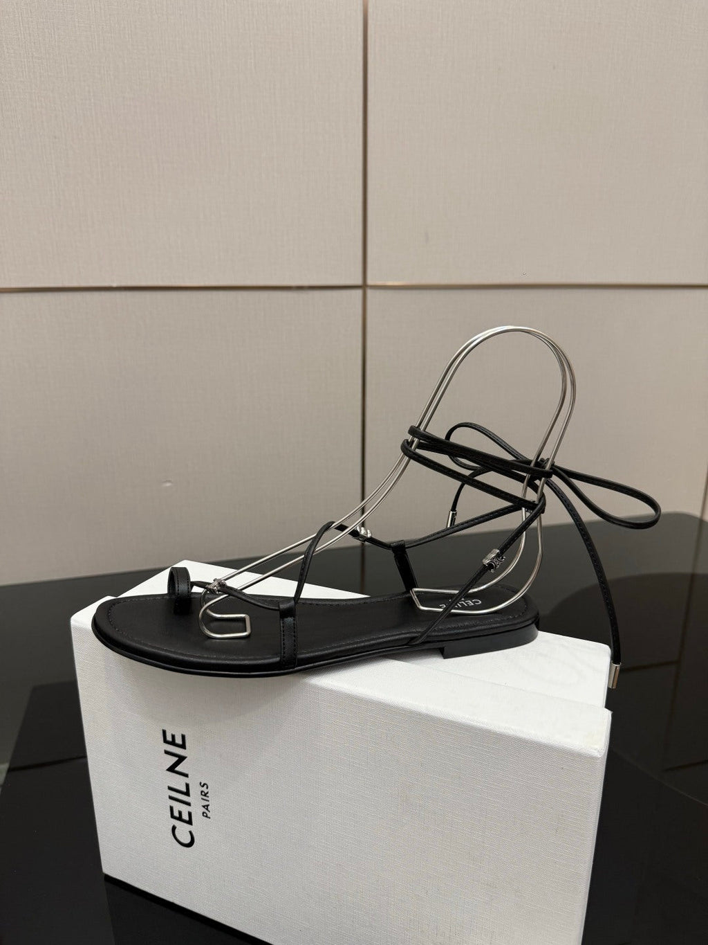 CELINE 26S TRIOMPHE LACE UP FLAT SANDALS IN BLACK CALFSKIN