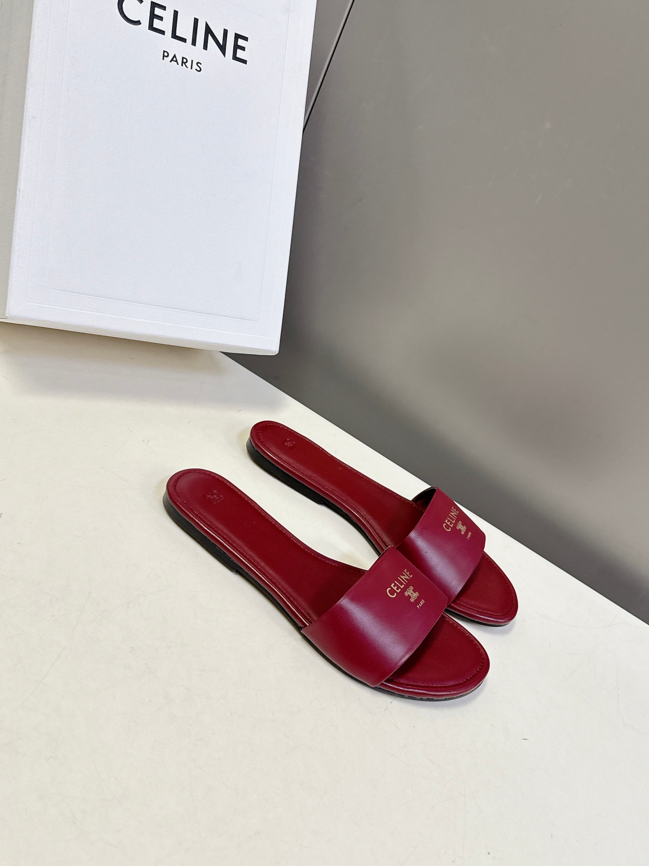 CELINE 26S FLAT SLIDES IN BURGUNDY RED LAMBSKIN