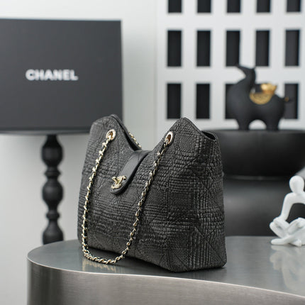CHANEL 25S SHOULDER BAG 32 IN BLACK RAFFIA AND CALFSKIN GOLD HARDWARE