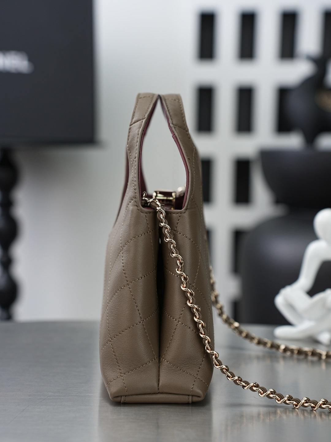 CHANEL 26S SHOPPING BAG MEDIUM 23 IN BROWN LAMBSKIN GOLD HARDWARE