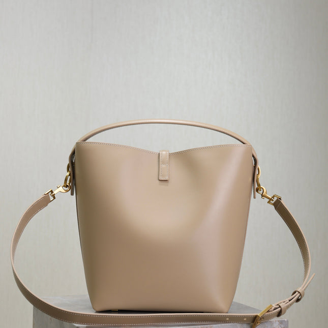 YSL 25S LE 5 À 7 BUCKET 26 IN NUDE CALFSKIN GOLD HARDWARE