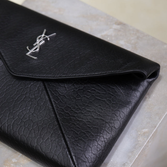 YSL 25S CASSANDRE LARGE ENVELOPE POUCH 29 IN BLACK CALFSKIN GRAY HARDWARE