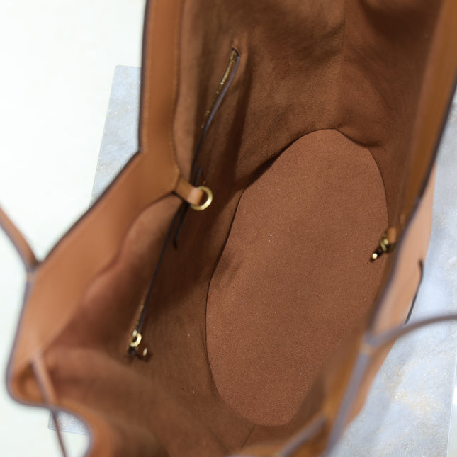 YSL 25S Y LARGE HOBO 50 IN CARAMEL CALFSKIN GOLD HARDWARE