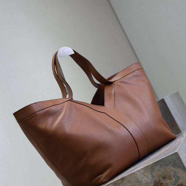YSL 25S Y TOTE 50 IN CARAMEL CALFSKIN GOLD HARDWARE
