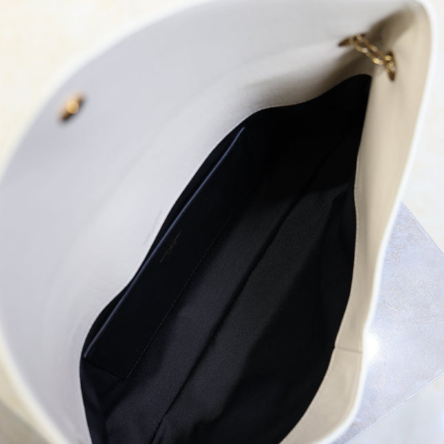 YSL 25S CASSANDRE ENVELOPE MESSENGER 35 IN BLANC VINTAGE LAMBSKIN GOLD HARDWARE